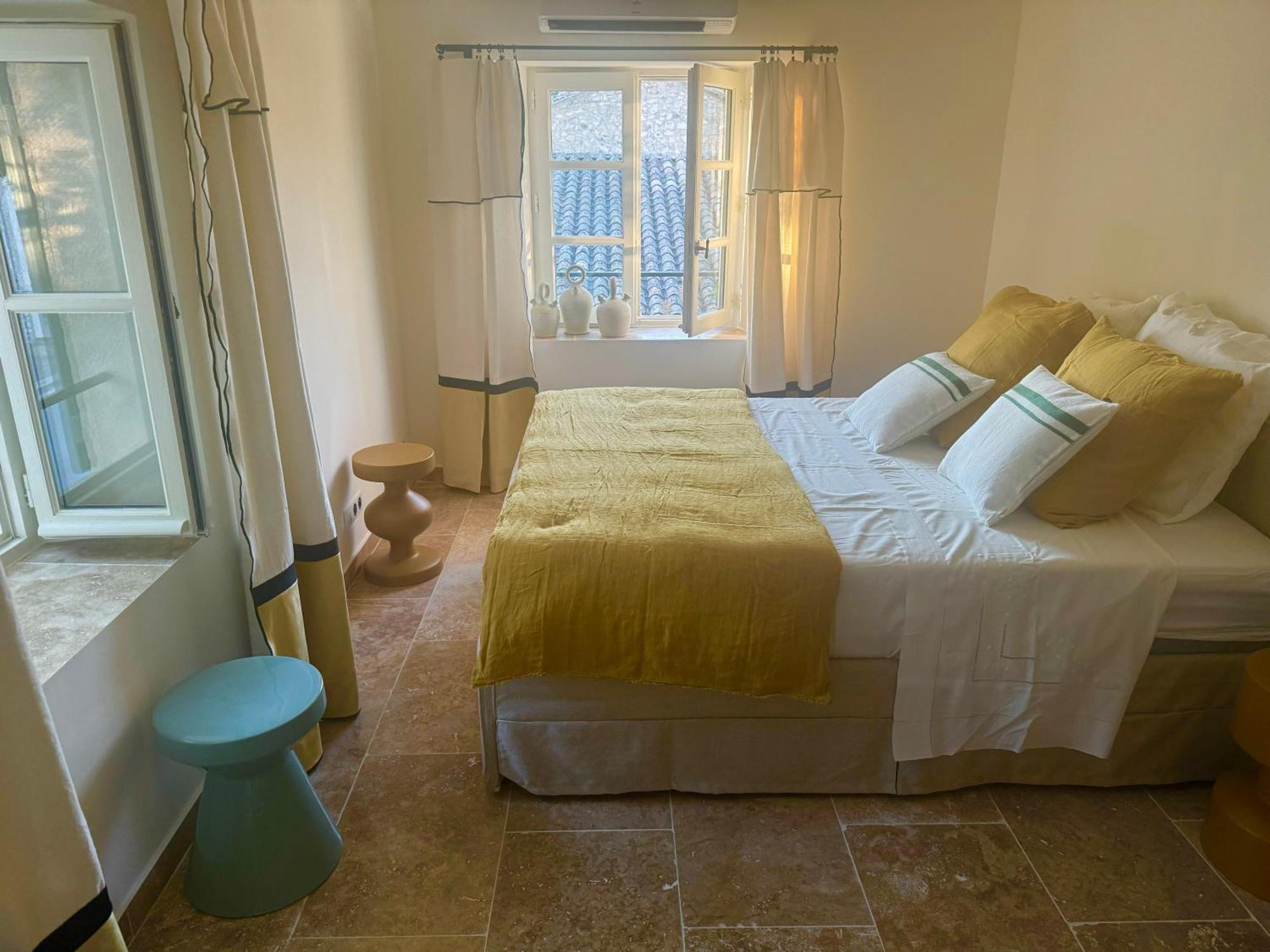 Mas Notre Dame Bed and Breakfast Eygalières Εξωτερικό φωτογραφία