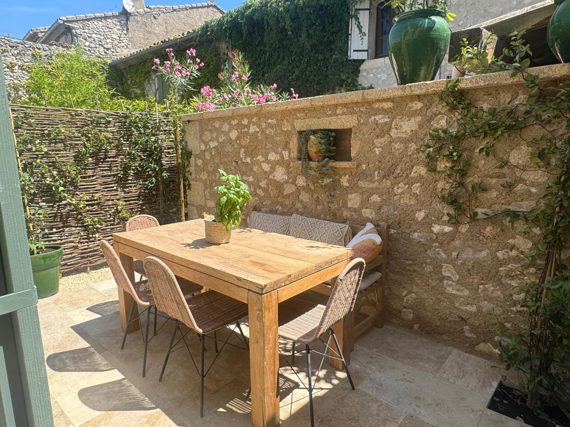 Mas Notre Dame Bed and Breakfast Eygalières Εξωτερικό φωτογραφία